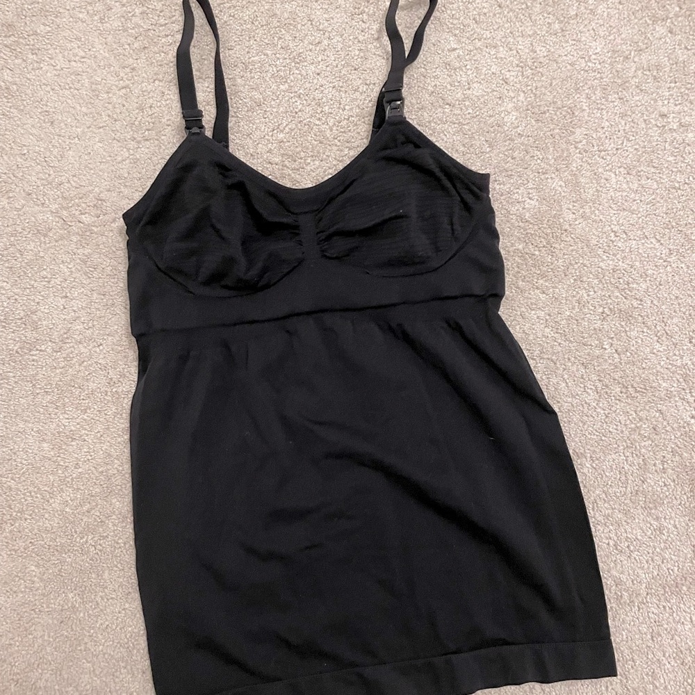Kindred Bravely Sublime Hands-Free Pumping & Nursing Tank